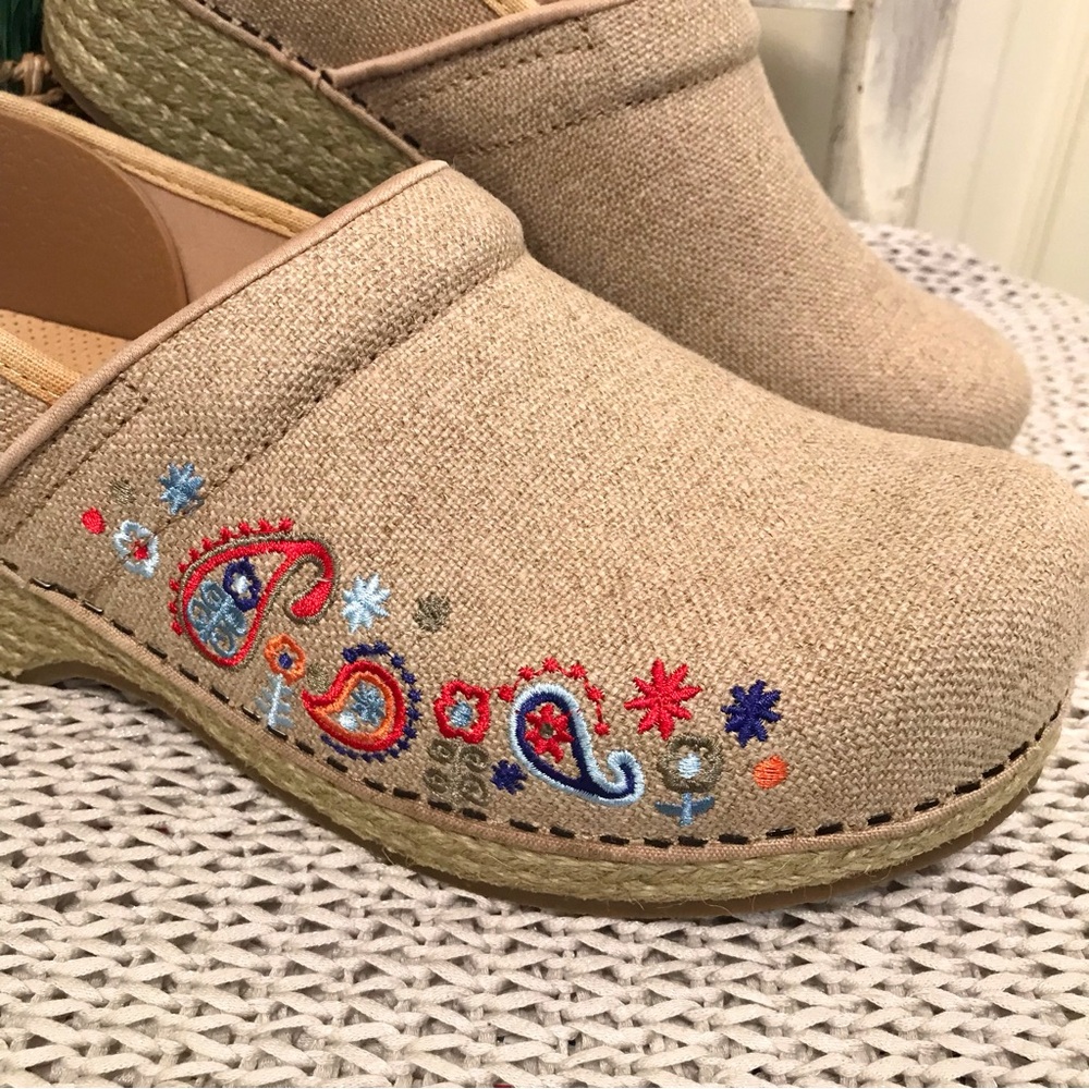 Dansko Vegan Jute Paisley Embroidered Clogs - Picture 4 of 16